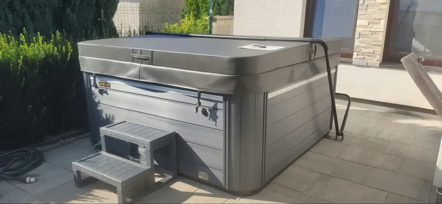 Realizace Welldo — instalace vířivky či infrasauny 17